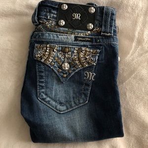 Miss Me Long Shorts/Capris Size 24